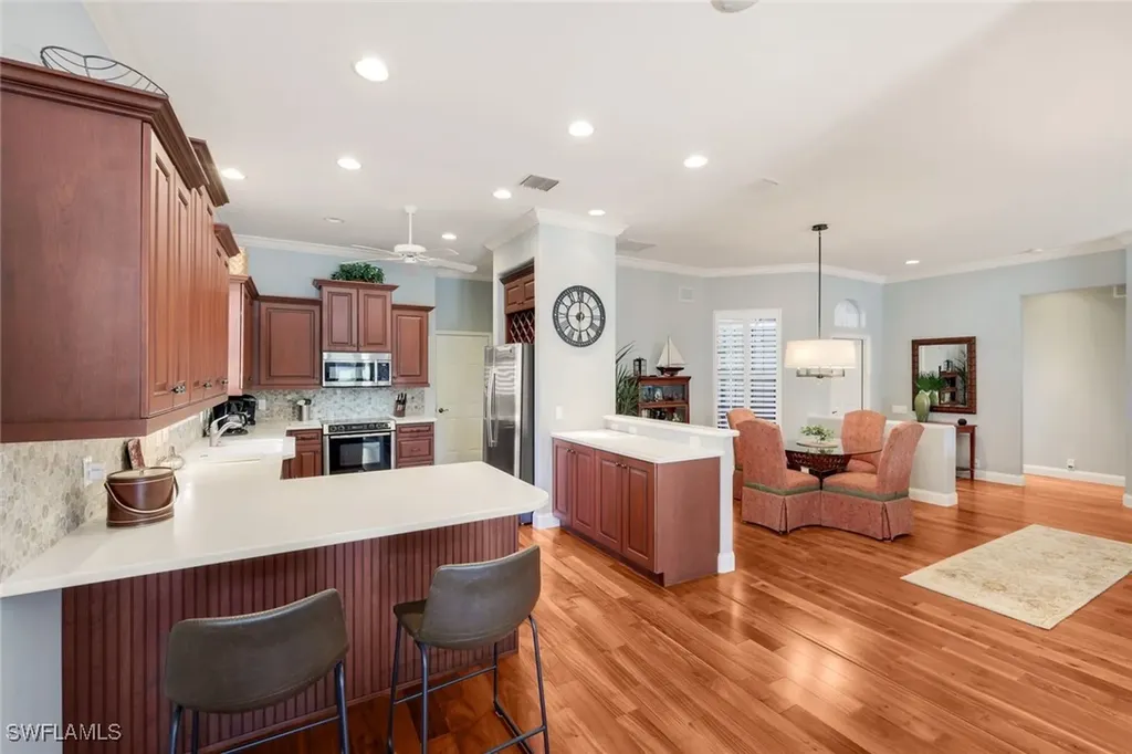 462 Preswick Lane SW Naples FL 34120