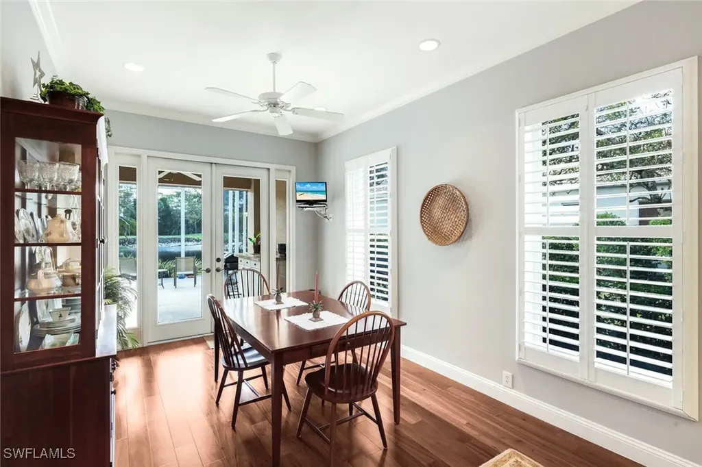 462 Preswick Lane SW Naples FL 34120