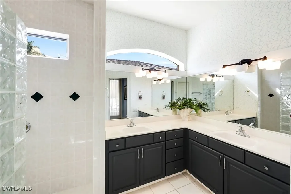 462 Preswick Lane SW Naples FL 34120