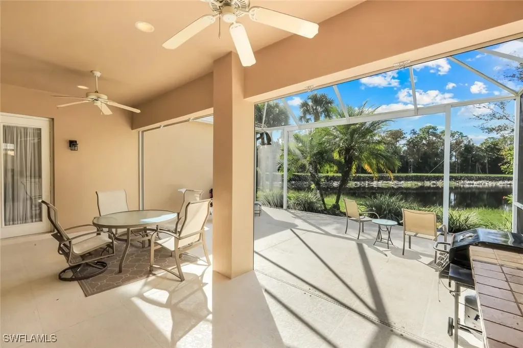 462 Preswick Lane SW Naples FL 34120