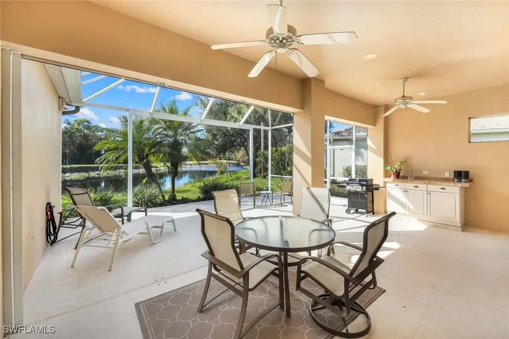 462 Preswick Lane SW Naples FL 34120
