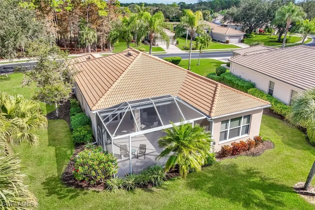 462 Preswick Lane SW Naples FL 34120