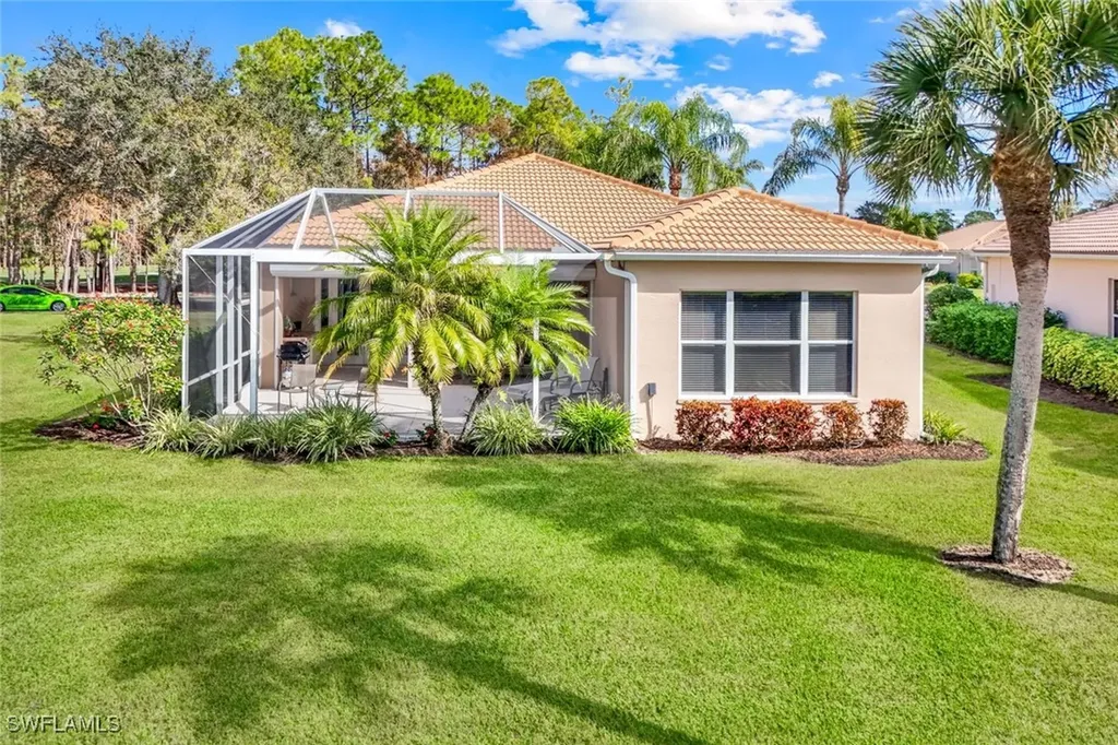 462 Preswick Lane SW Naples FL 34120