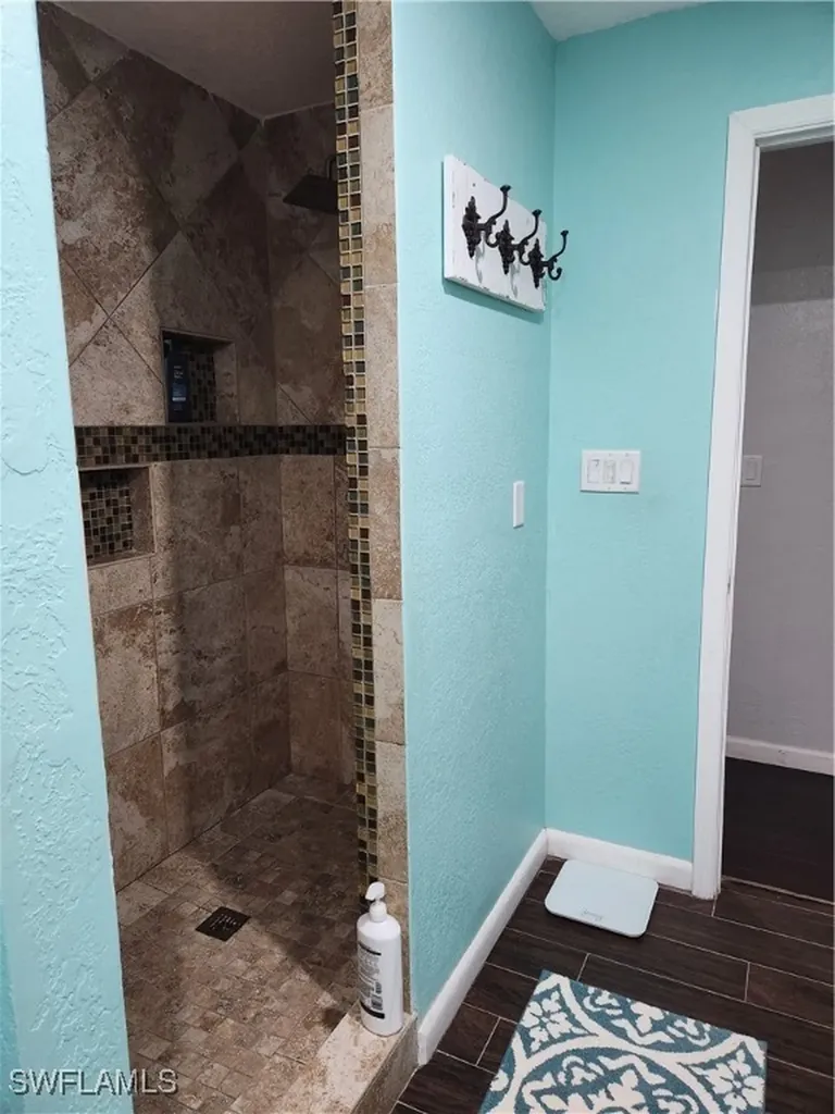 5214 Carlton Street Naples FL 34113
