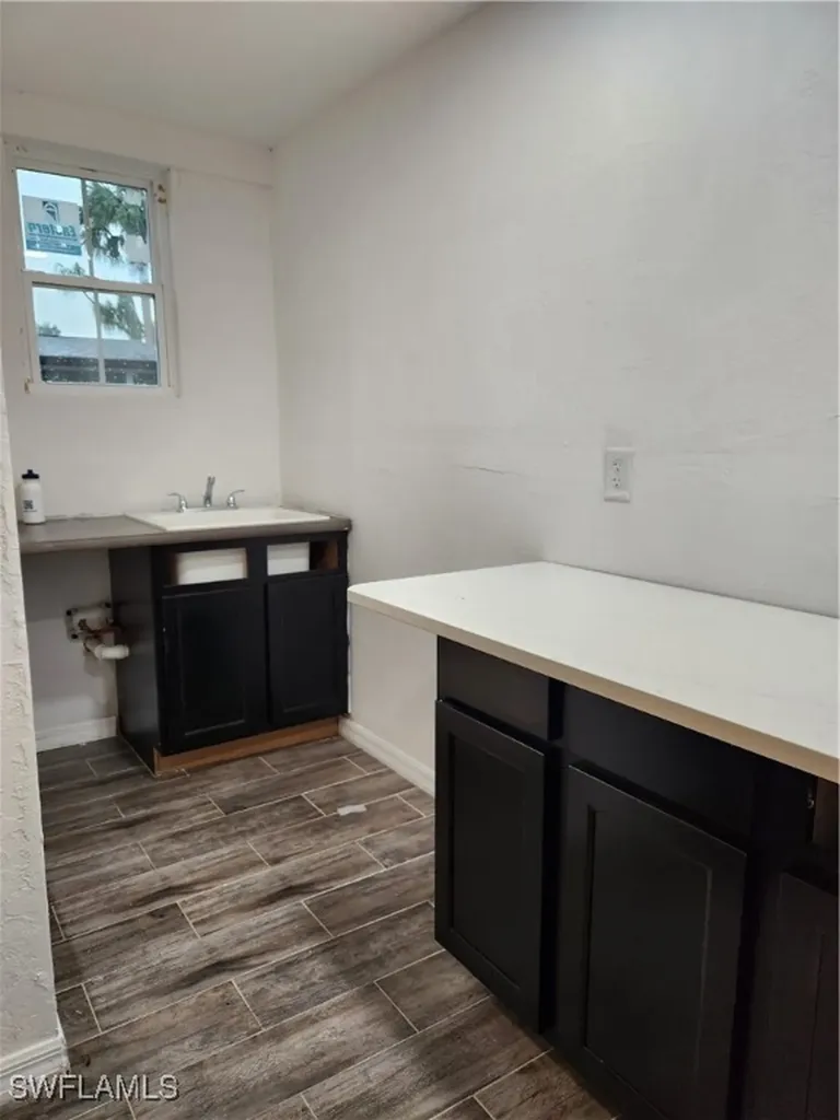 5214 Carlton Street Naples FL 34113