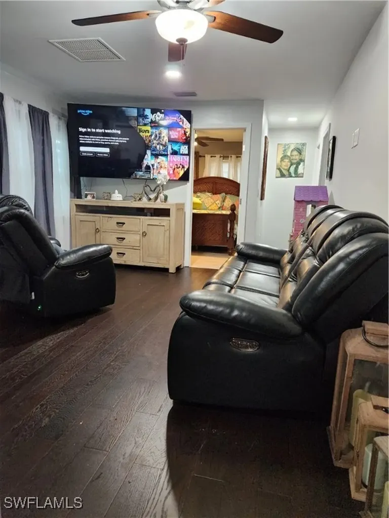 5214 Carlton Street Naples FL 34113