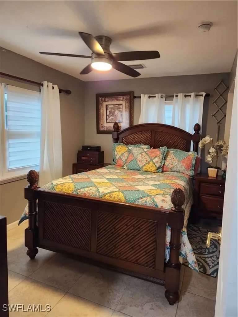 5214 Carlton Street Naples FL 34113