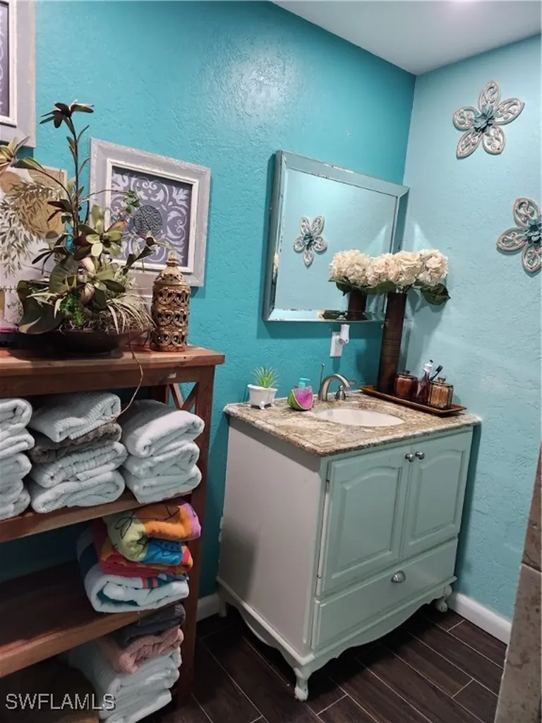 5214 Carlton Street Naples FL 34113