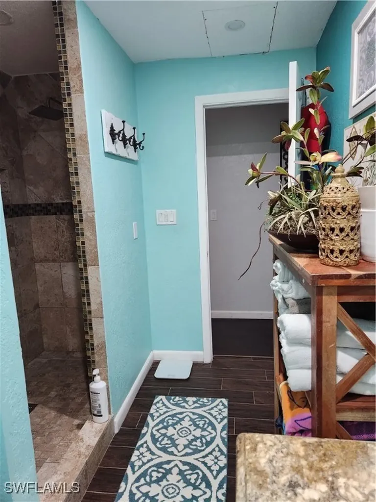 5214 Carlton Street Naples FL 34113