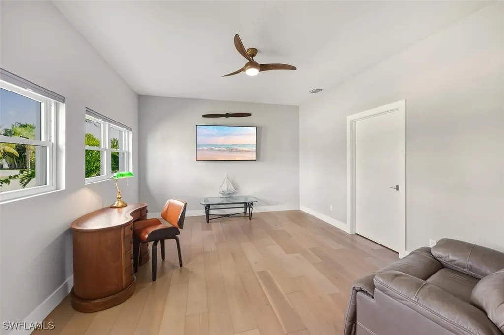 27088 Del Lane Bonita Springs FL 34135