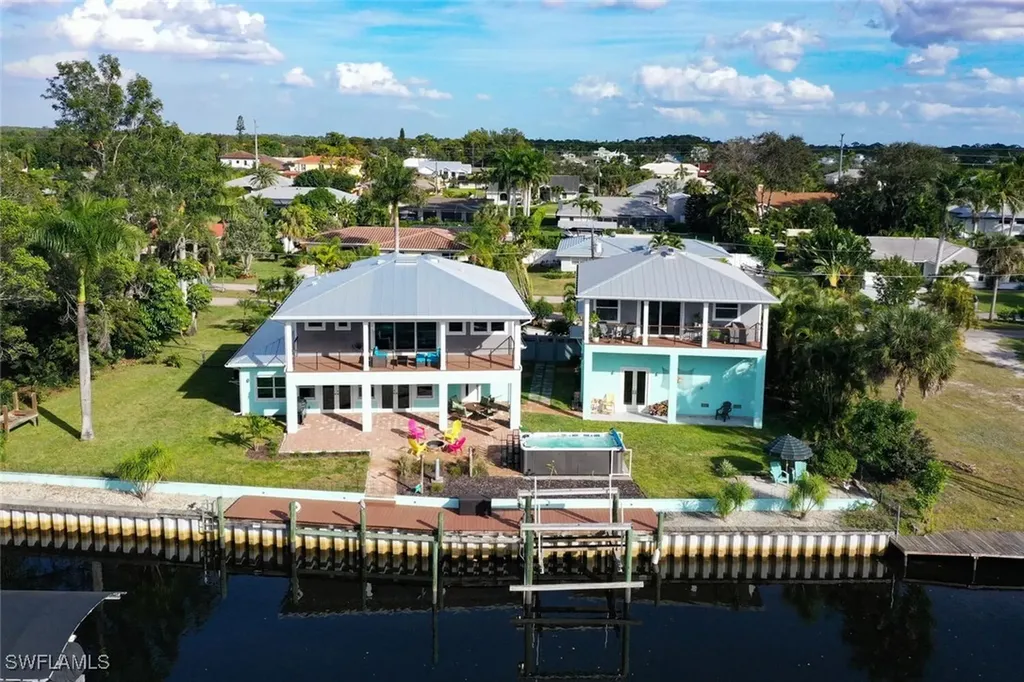 27088 Del Lane Bonita Springs FL 34135