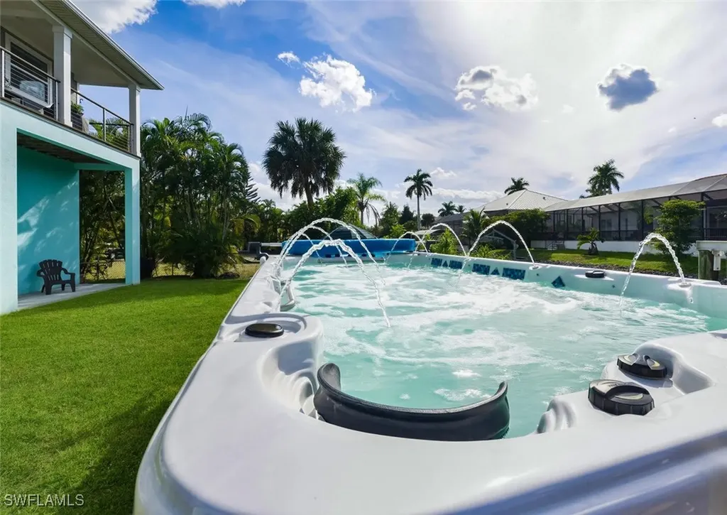 27088 Del Lane Bonita Springs FL 34135