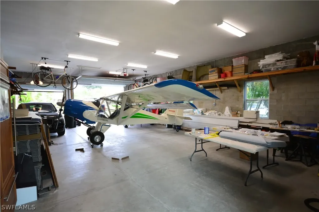 27088 Del Lane Bonita Springs FL 34135