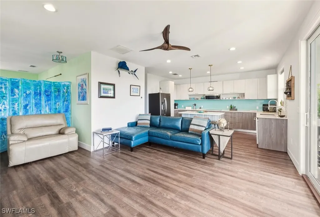 27088 Del Lane Bonita Springs FL 34135