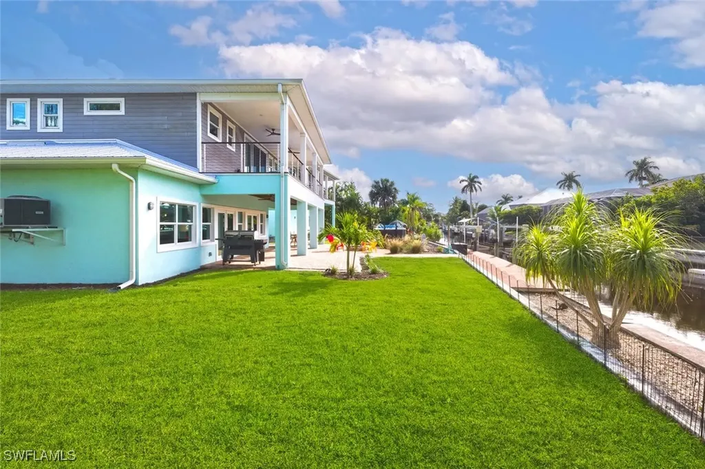 27088 Del Lane Bonita Springs FL 34135