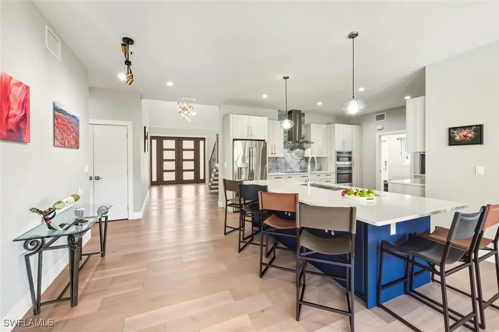 27088 Del Lane Bonita Springs FL 34135