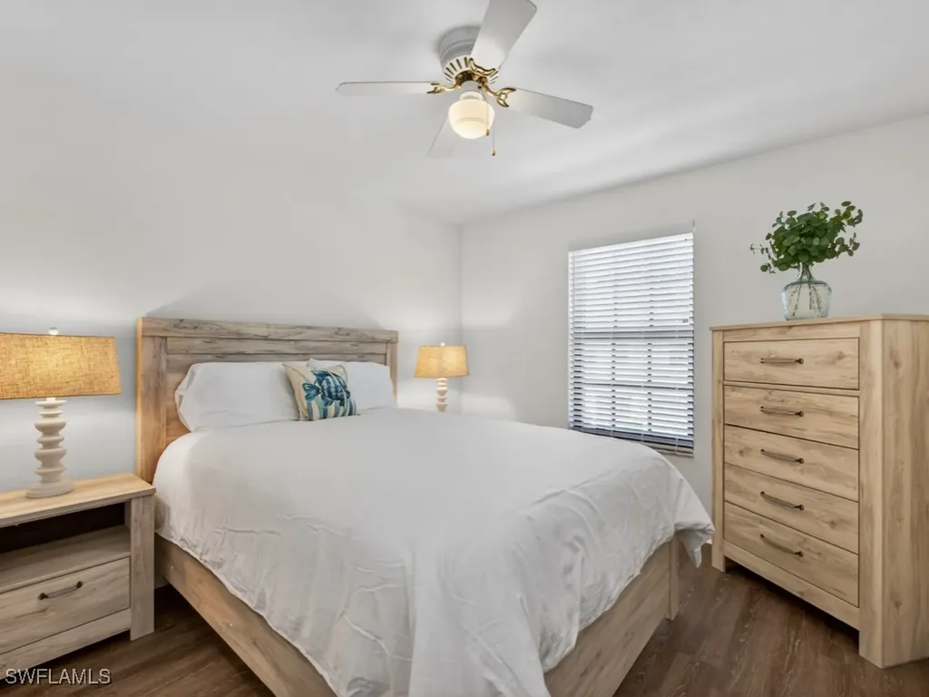 7555 Meadow Lakes Drive Naples FL 34104