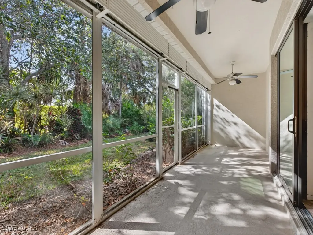 7555 Meadow Lakes Drive Naples FL 34104