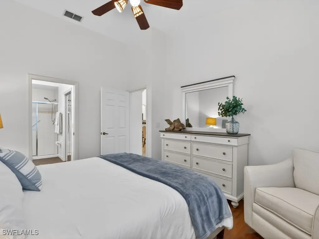 7555 Meadow Lakes Drive Naples FL 34104