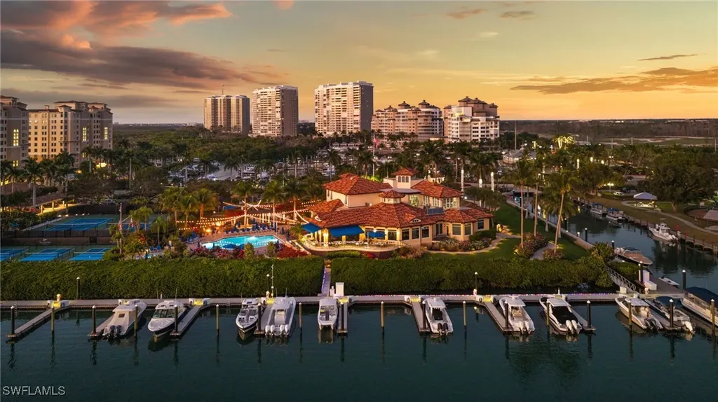 445 Dockside Drive Naples FL 34110