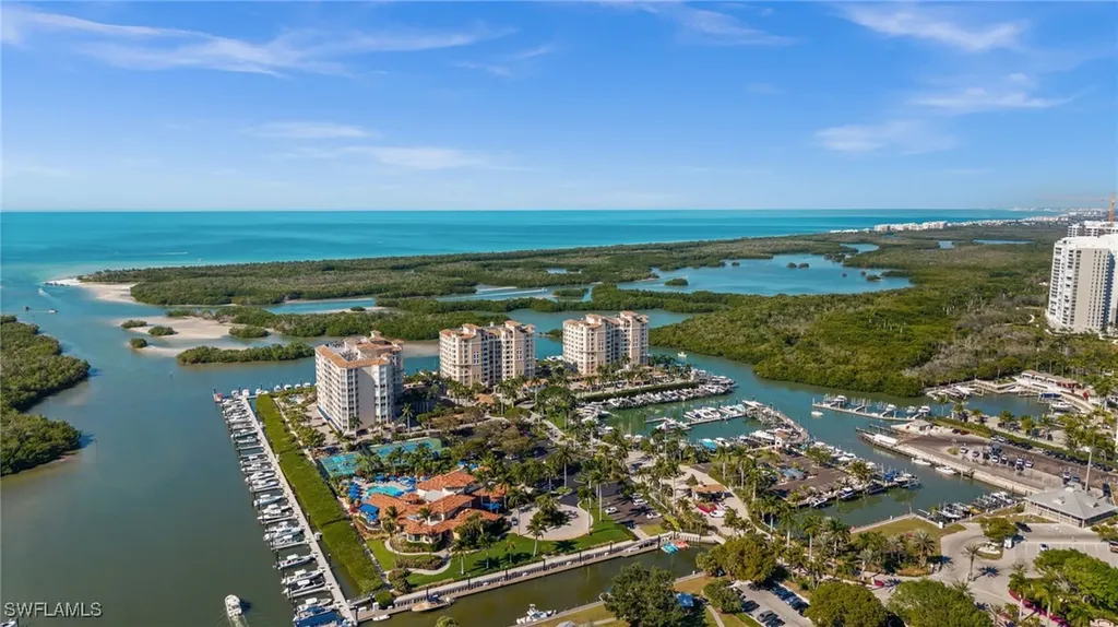 445 Dockside Drive Naples FL 34110