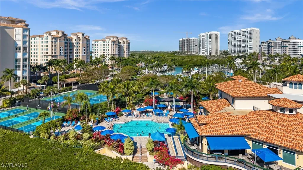 445 Dockside Drive Naples FL 34110