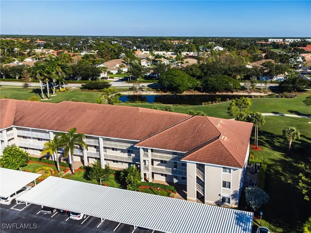 6945 Dennis Circle Naples FL 34104