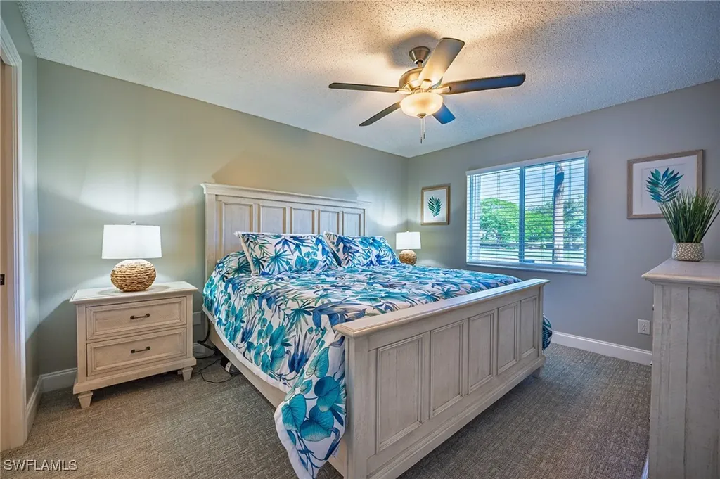 6945 Dennis Circle Naples FL 34104