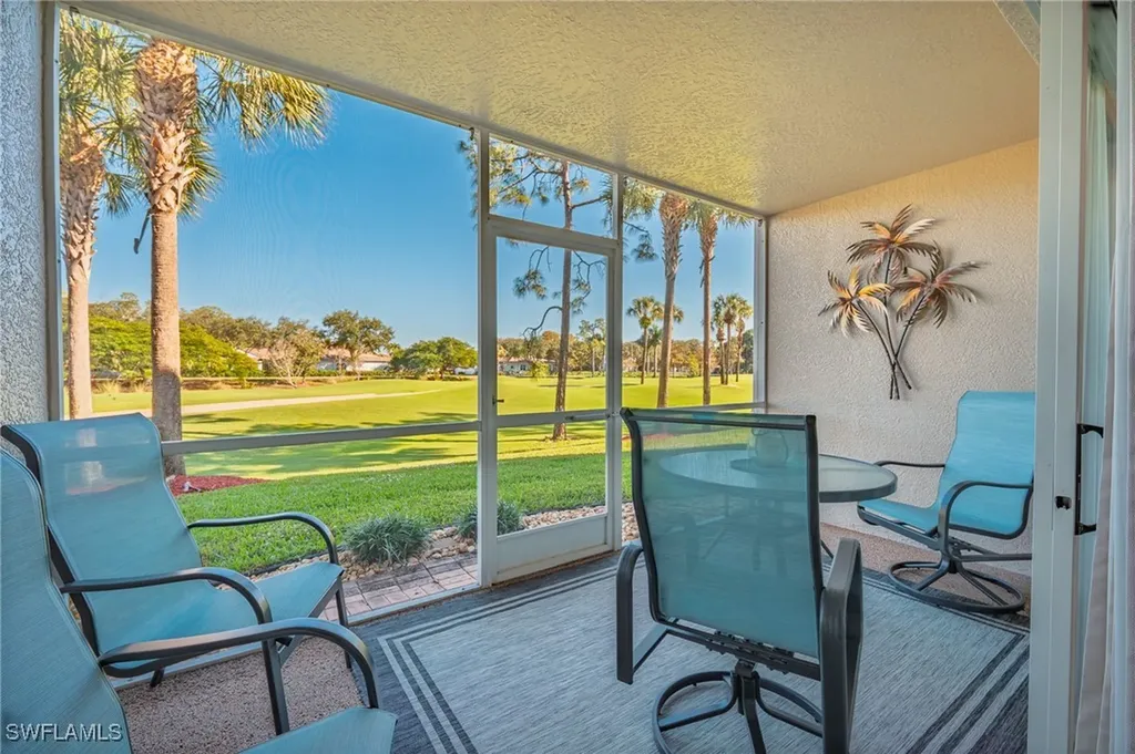 6945 Dennis Circle Naples FL 34104