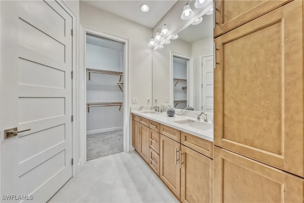 6421 Carnival Road Naples FL 34113