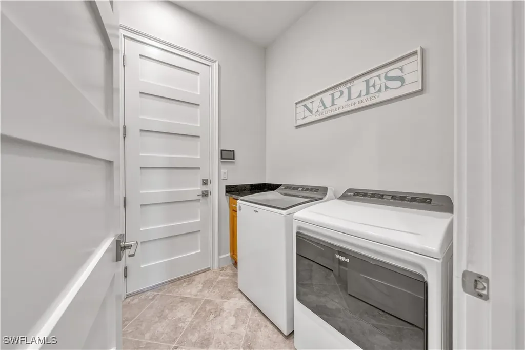 6421 Carnival Road Naples FL 34113