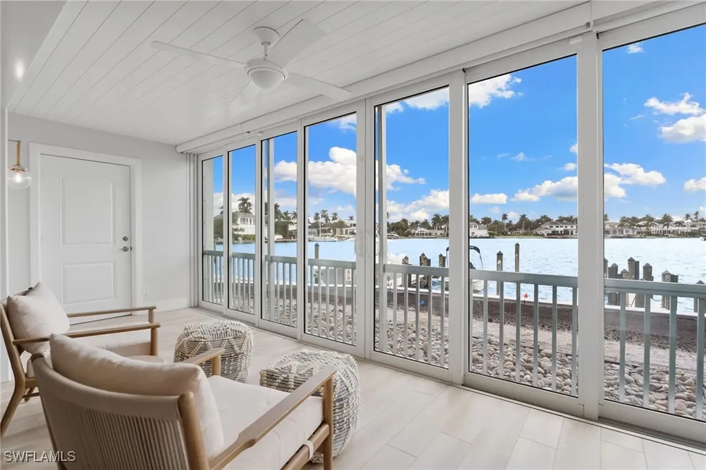 322 Harbour Drive Naples FL 34103