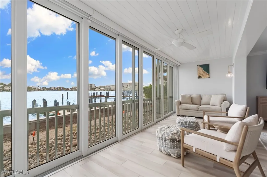 322 Harbour Drive Naples FL 34103