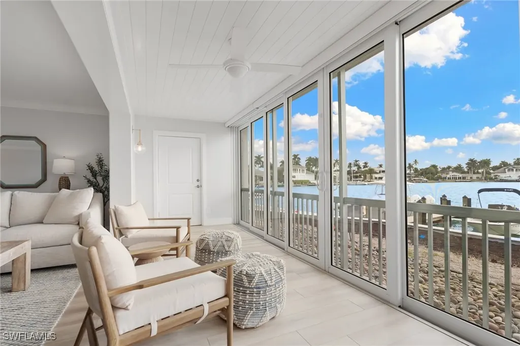 322 Harbour Drive Naples FL 34103