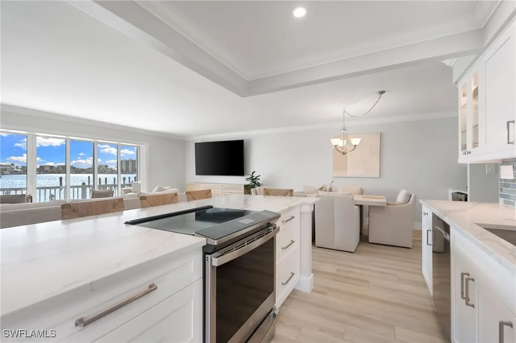 322 Harbour Drive Naples FL 34103