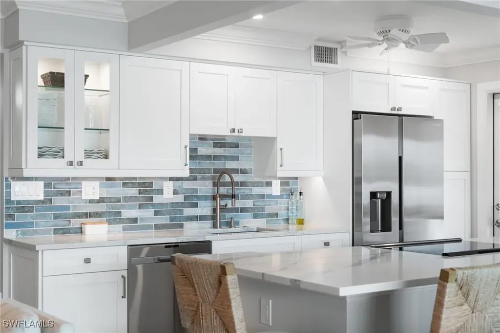 322 Harbour Drive Naples FL 34103