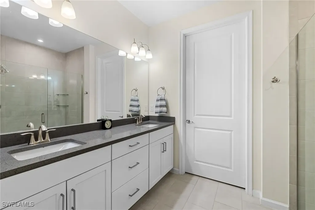 4619 Arboretum Circle Naples FL 34112