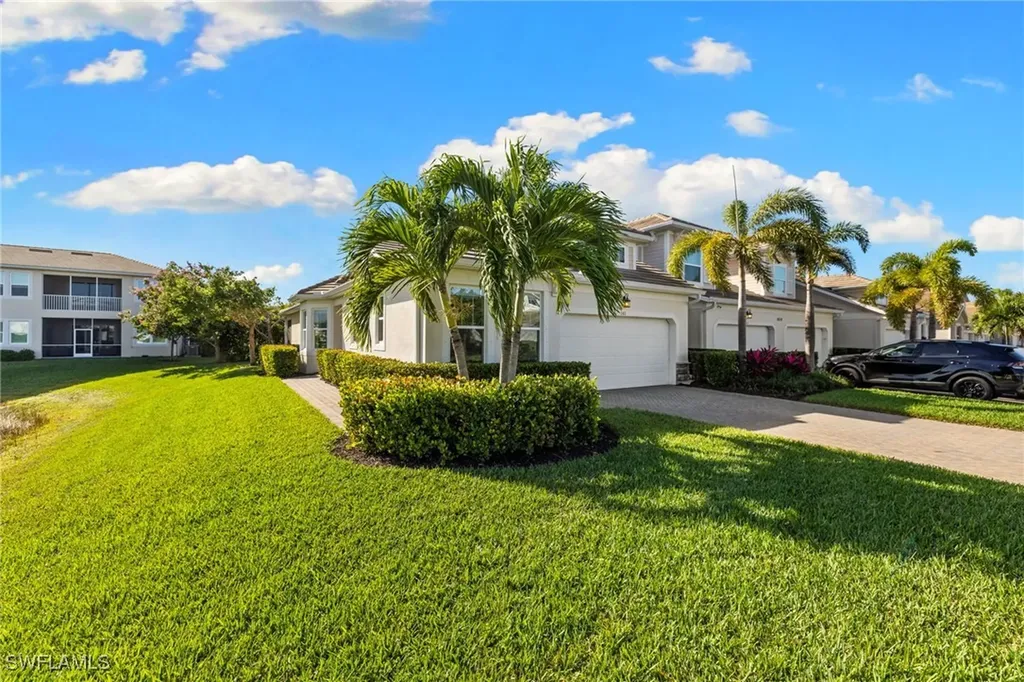 4619 Arboretum Circle Naples FL 34112