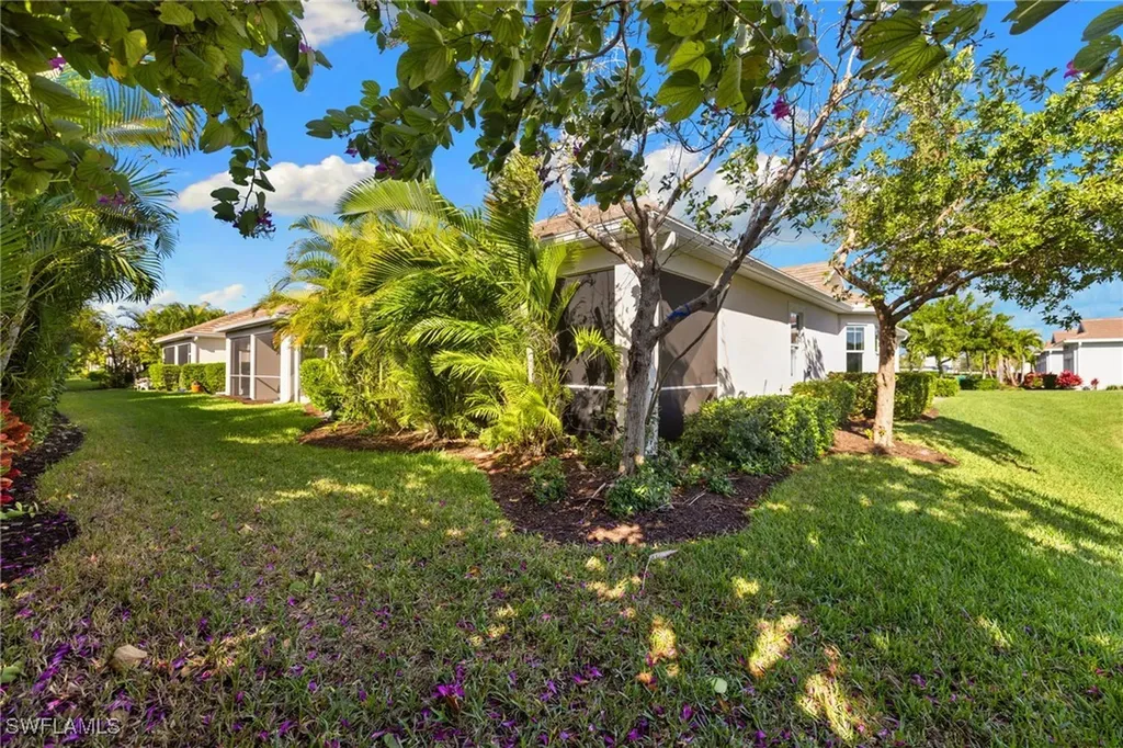 4619 Arboretum Circle Naples FL 34112