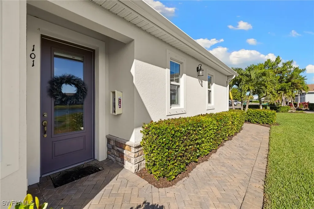 4619 Arboretum Circle Naples FL 34112