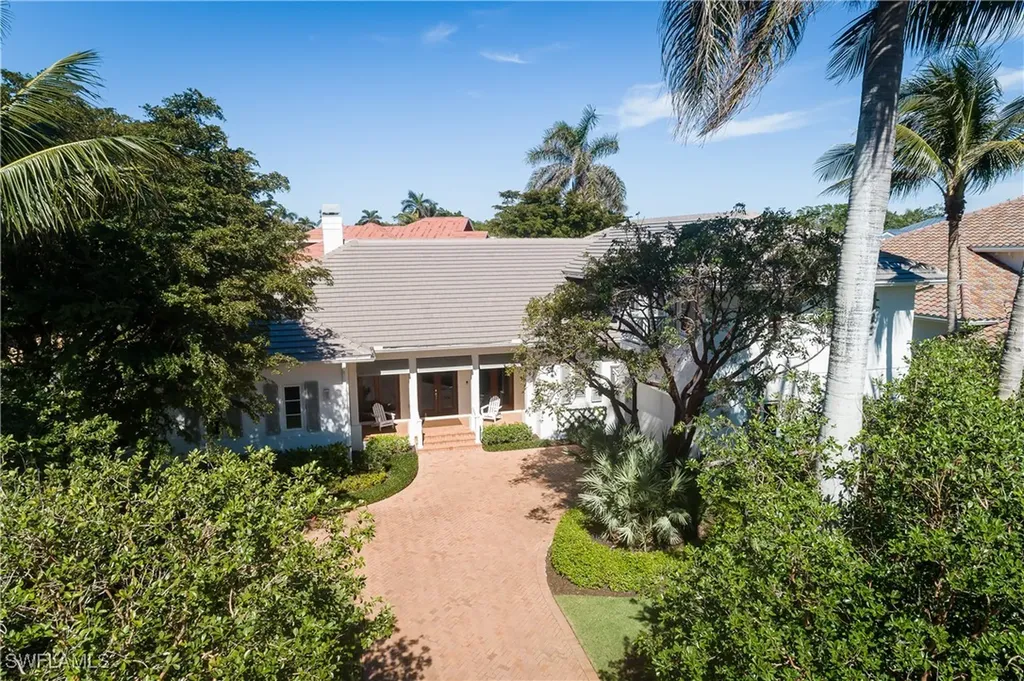 485 Wedge Drive Naples FL 34103
