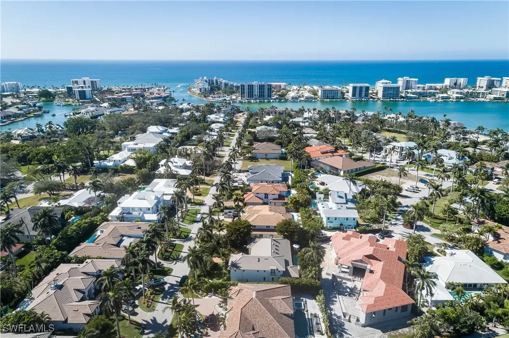 485 Wedge Drive Naples FL 34103