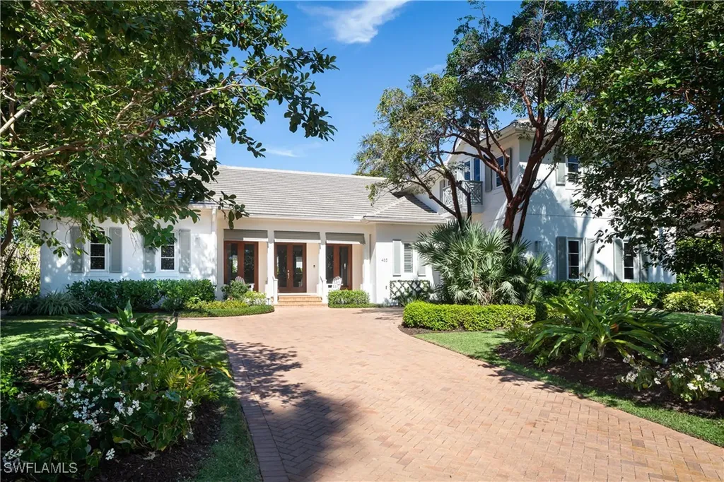 485 Wedge Drive Naples FL 34103