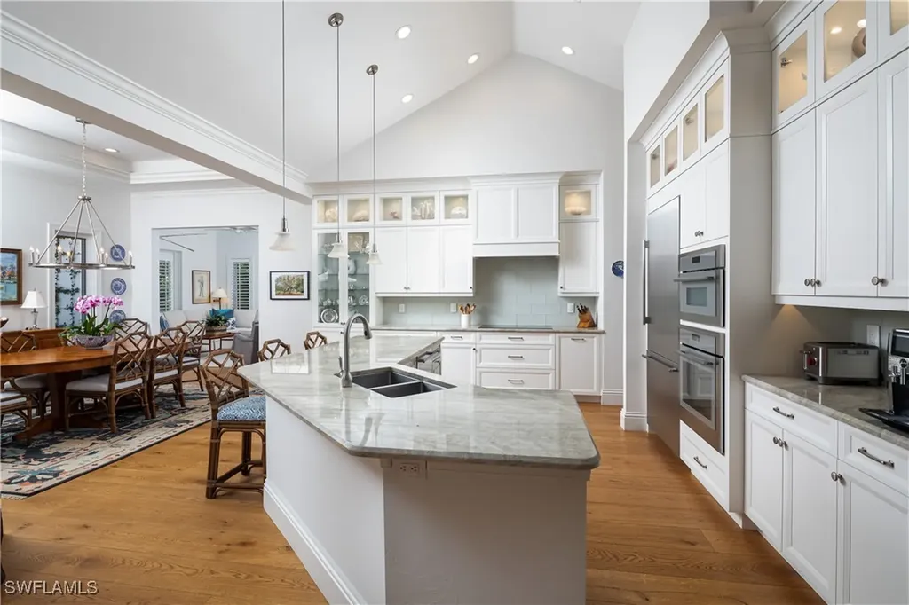 485 Wedge Drive Naples FL 34103