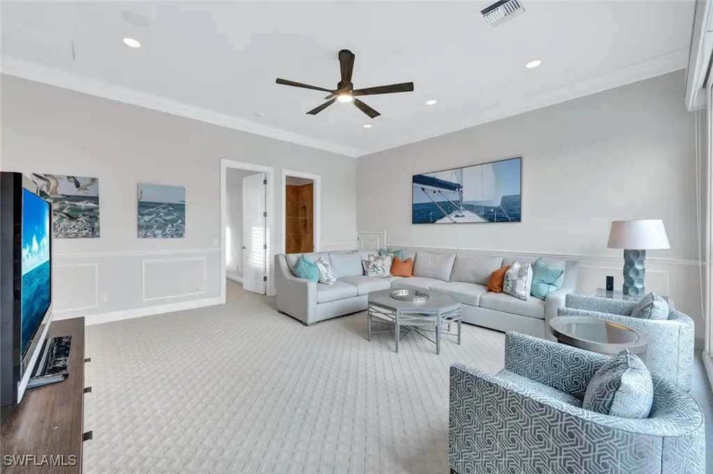 253 Cheshire Way Naples FL 34110