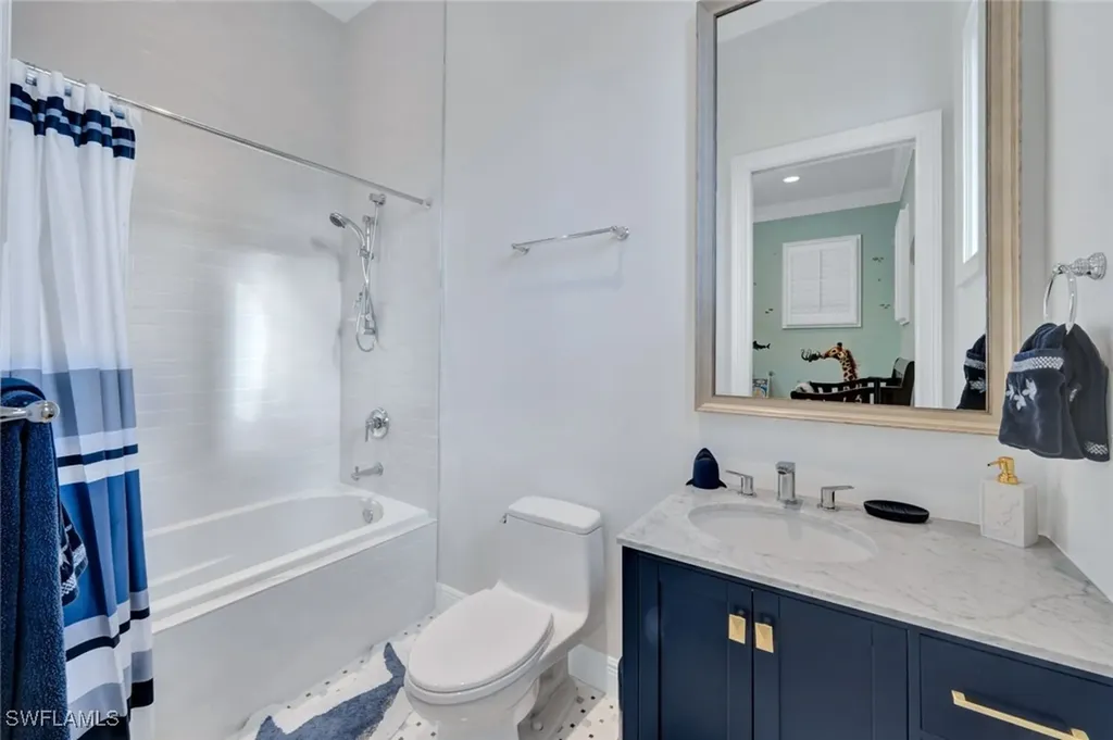 253 Cheshire Way Naples FL 34110