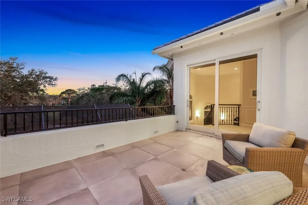 253 Cheshire Way Naples FL 34110