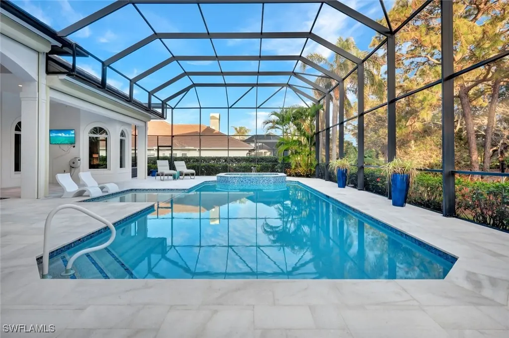 253 Cheshire Way Naples FL 34110