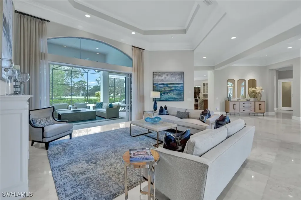 253 Cheshire Way Naples FL 34110