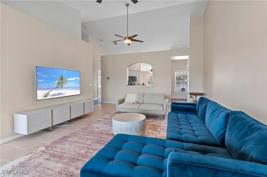 5940 Sand Wedge Lane Naples FL 34110